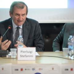 Pierluigi Stefanini Tavola rotonda Alleati per la prevenzione Serate organizzate da Unipol Sai con tema la salute